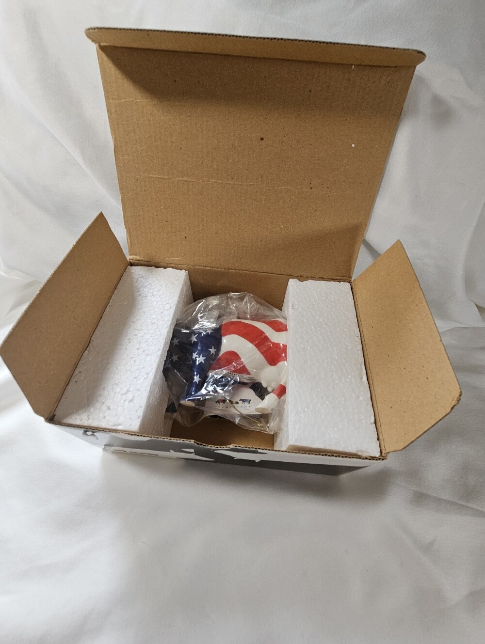 Americow the Beautiful #7310 Cowparade from Westland Giftwear - Picture 9 of 11
